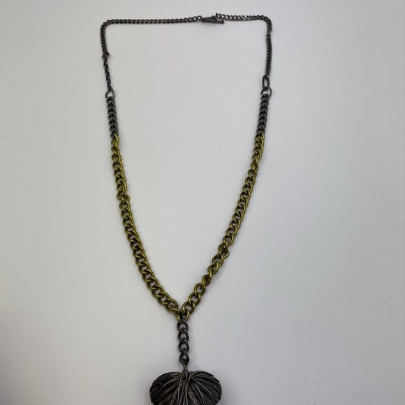 Jewelry - UNIQUE WIRE WRAPPED HEART NECKLACE